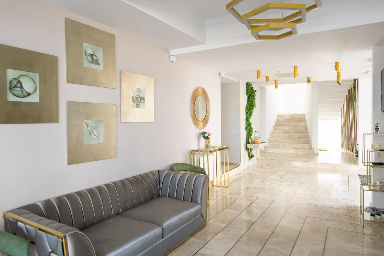Hotel Manor Năvodari Εξωτερικό φωτογραφία