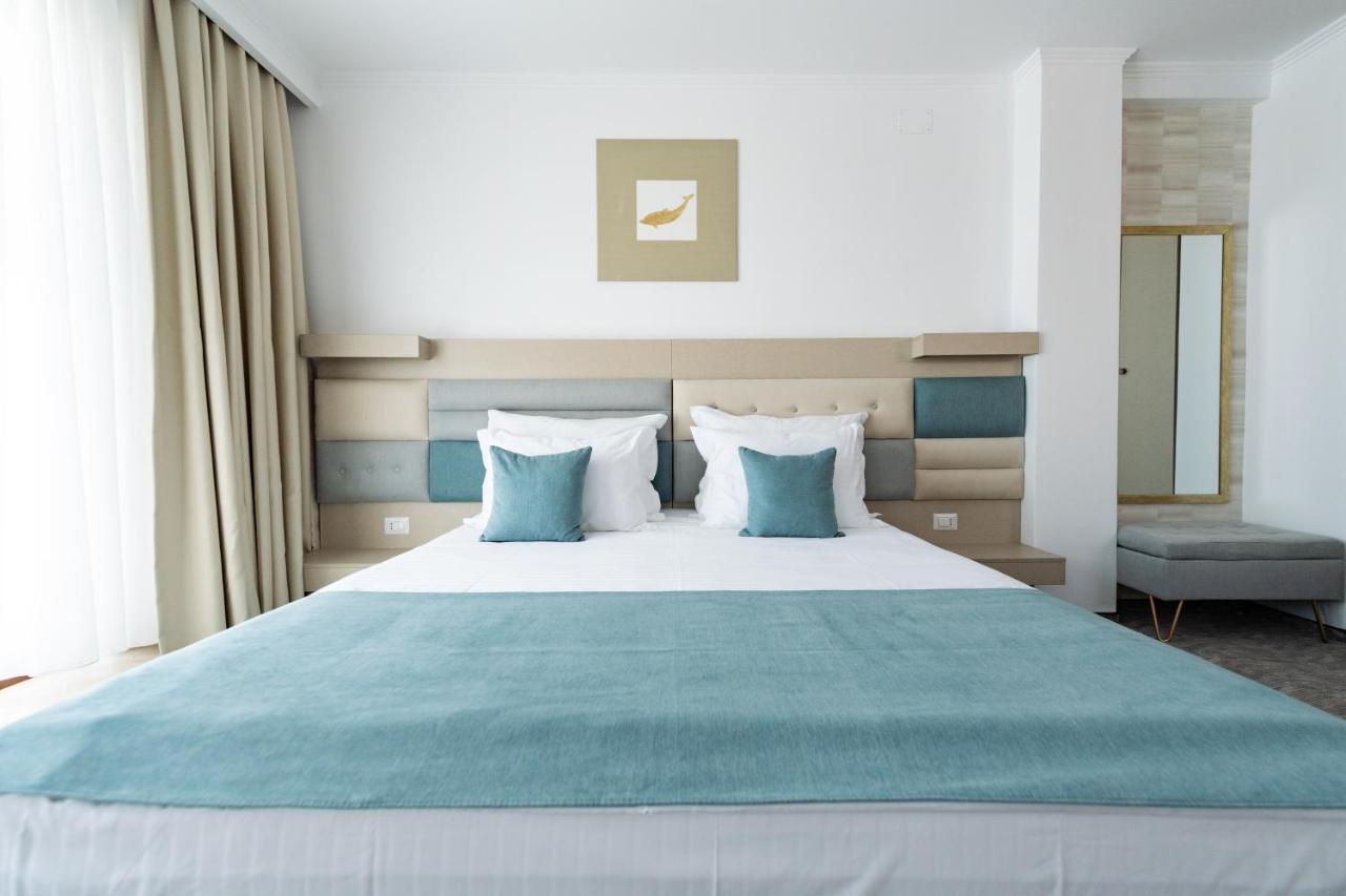 Hotel Manor Năvodari Εξωτερικό φωτογραφία